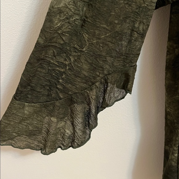 Venezia Jeans Sheer Olive Green Tie-Front Top Shrug 14-16 Crinkle Sheer Ruffles - Picture 4 of 12